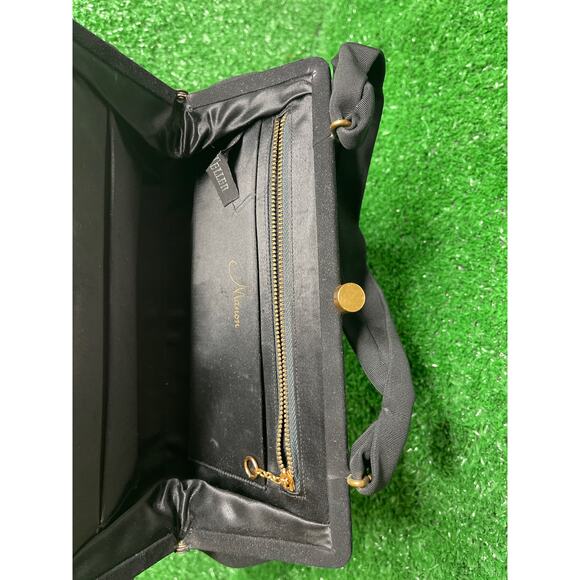 Vintage Bonwit Teller Black Velvet Suede Purse With Gold  Lock Closure - Picture 3 of 6